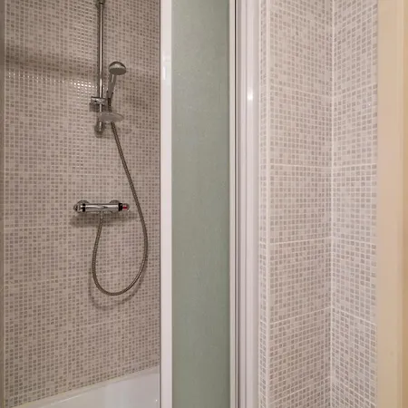 Lejlighed Aude De - Near The With Free Garagebox *