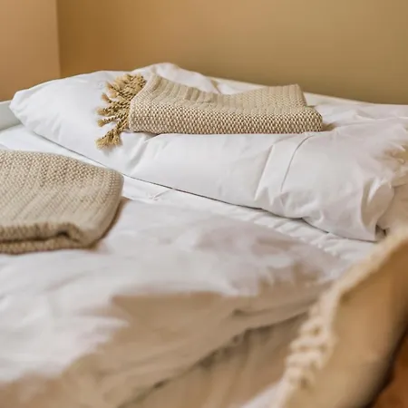 Apartment Aude De - Near The With Free Garagebox *