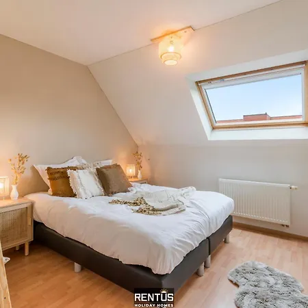Aude De - Near The With Free Garagebox Appartamento *